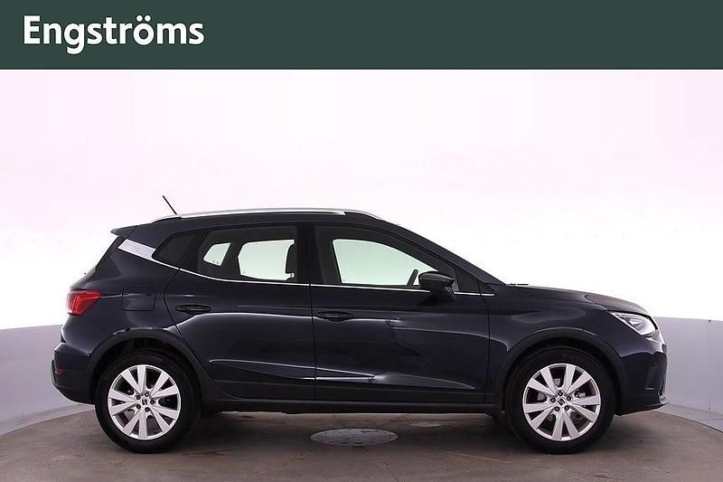 Begagnad Seat Arona Xperience 110 HK (80 kW) 2022 Asphalt blue metallic mag SUV