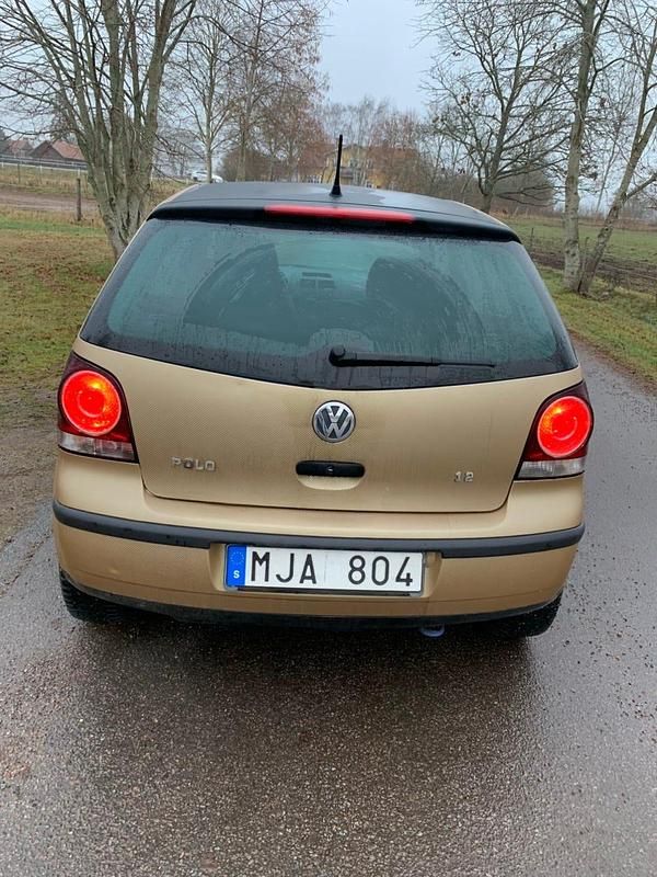 Begagnad 2006 VW Polo Sedan | 18 000 kr - Bild 1/4