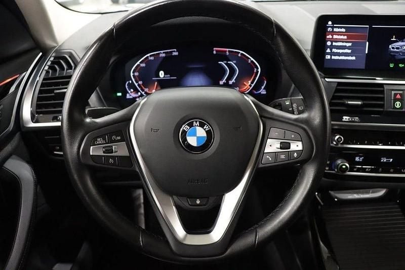 Begagnad BMW X3 Sport Line 191 HK (140 kW) 2021 Svart SUV