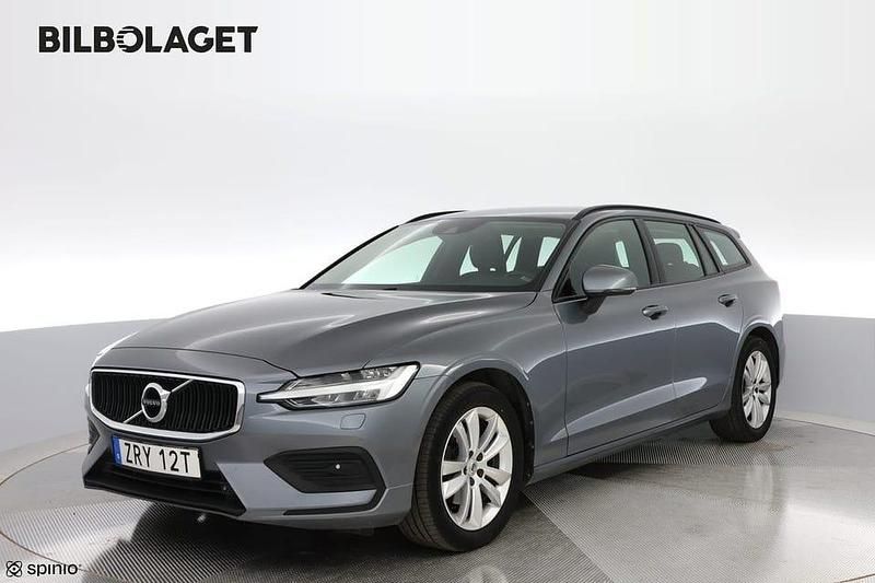 Grå Begagnad 2019 Volvo V60 Momentum Kombi | 249 800 kr (Marknadspris) - Bild 1/4