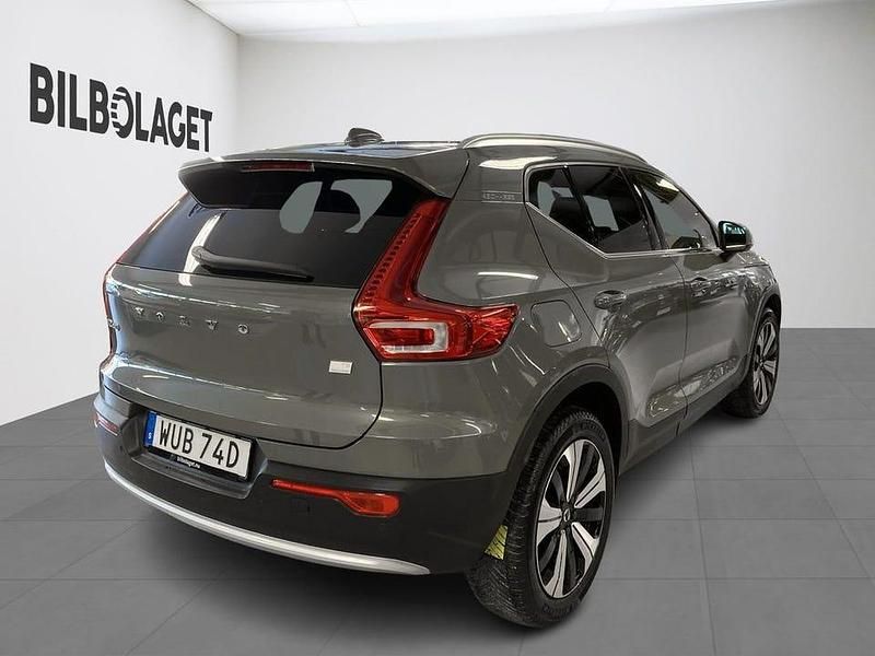 Begagnad Volvo XC40 Plus 262 HK (192 kW) 2023 SUV