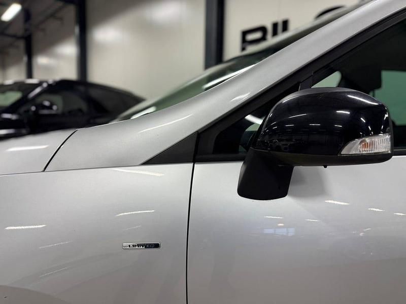 Begagnad Renault Scénic III LIMITED 110 HK (80 kW) 2015 Silver Minibuss