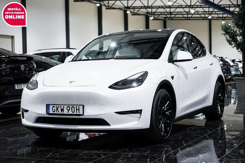 Vit Begagnad 2021 Tesla Model Y Long Range AWD SUV | 329 500 kr (Marknadspris) - Bild 1/4