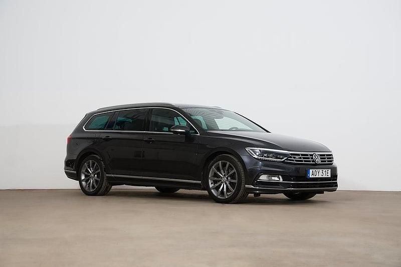 Begagnad VW Passat GTS 239 HK (175 kW) 2019 Grå Kombi