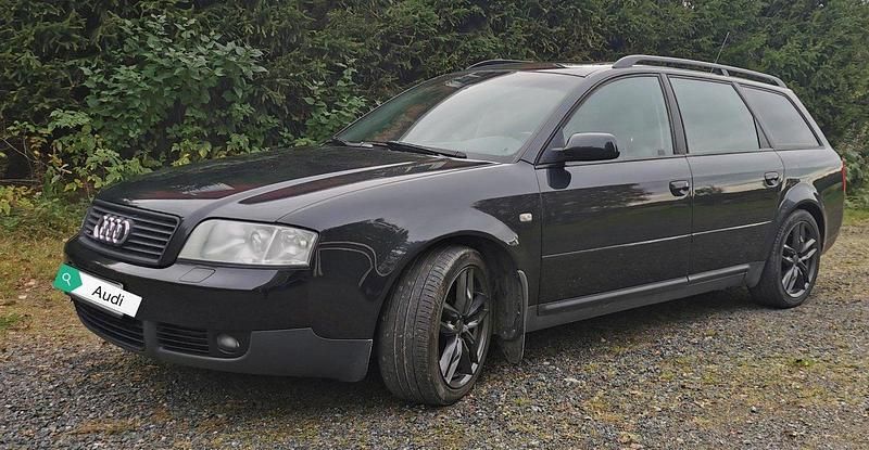 Svart Begagnad 2003 Audi A6 Comfort Kombi | 19 000 kr - Bild 1/4