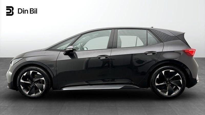 Begagnad Cupra Born e-Boost 169 kW (231 HK) 2023 Grå Halvkombi