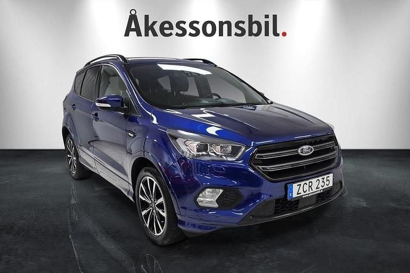Blå Begagnad 2017 Ford Kuga ST-Line SUV | 219 000 kr - Bild 1/4