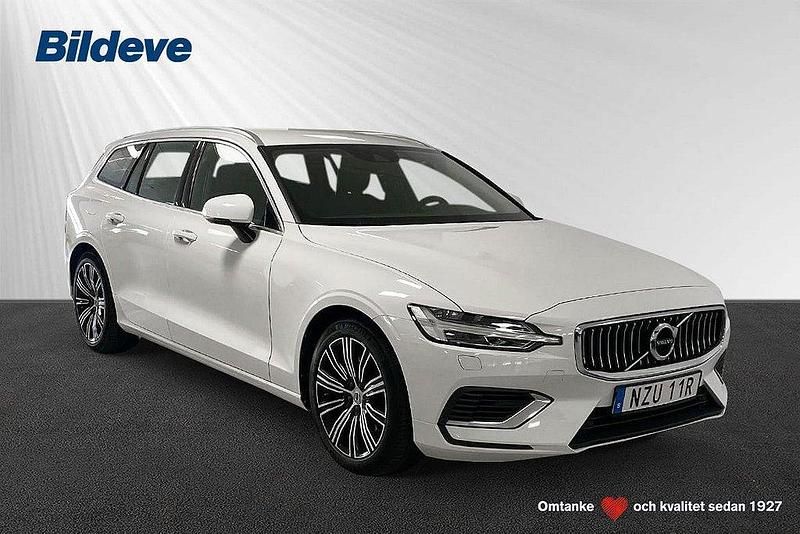 Vit Begagnad 2020 Volvo V60 Inscription Kombi | 279 900 kr (Marknadspris) - Bild 1/4