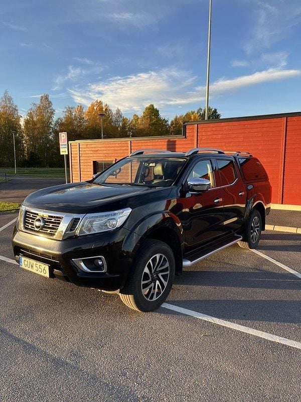 Svart Begagnad 2018 Nissan Navara Pickup | 249 000 kr (Bra pris) - Bild 1/4