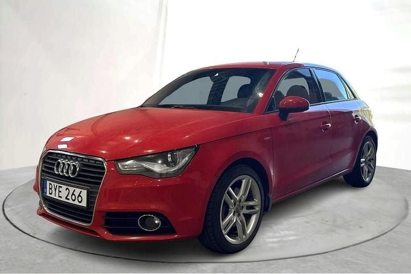 Röd Begagnad 2014 Audi A1 S-Line Halvkombi | 94 000 kr - Bild 1/4