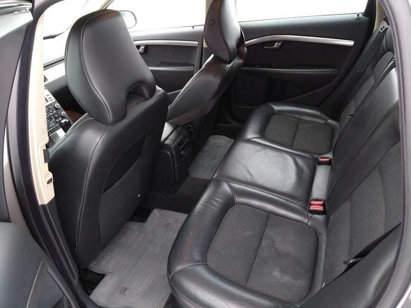 Begagnad Volvo V70 185 HK (136 kW) 2008 Kombi