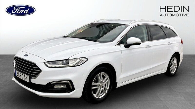 Vit (white) Begagnad 2021 Ford Mondeo Titanium Kombi | 229 900 kr (Marknadspris) - Bild 1/4