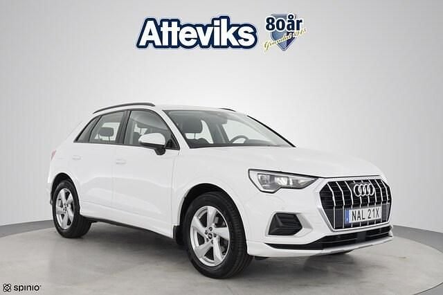 Vit Begagnad 2021 Audi Q3 Proline SUV | 298 900 kr (Marknadspris) - Bild 1/3