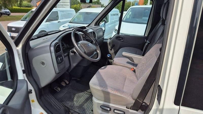 Begagnad Ford Transit 90 HK (66 kW) 2003 Flerfärgad (vit) Van