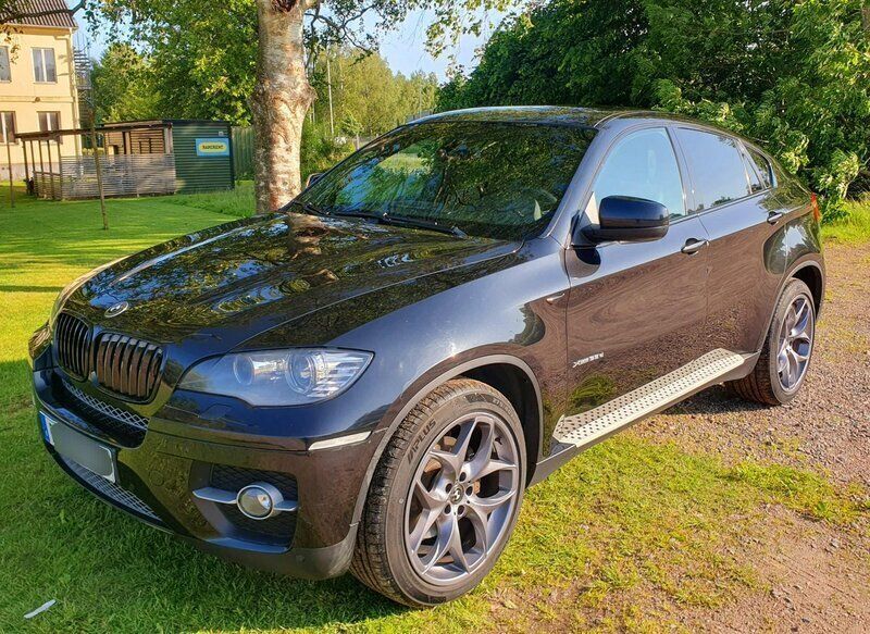 Svart Begagnad 2010 BMW X6 Sport Line SUV | 149 000 kr (Bra pris) - Bild 1/4