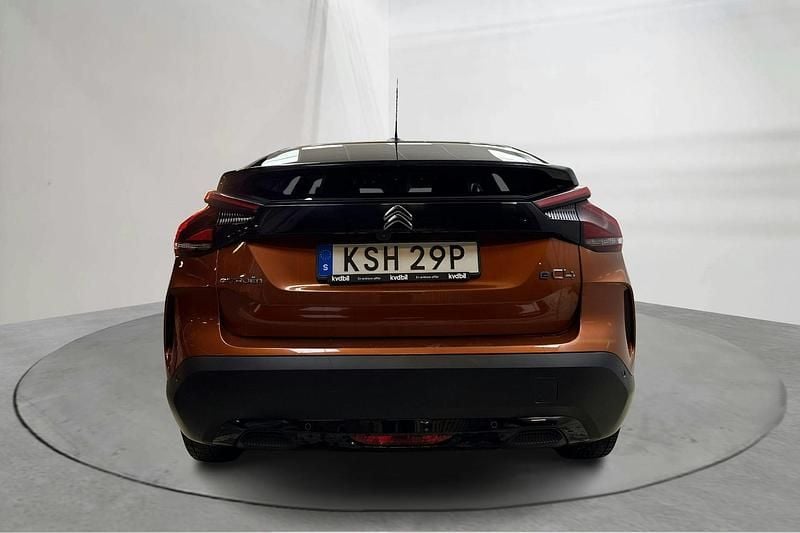 Begagnad Citroën e-C4 Shine 100 kW (136 HK) 2022 Orange