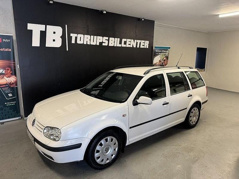 Vit Begagnad 2003 VW Golf IV Basis Kombi | 34 900 kr (Marknadspris) - Bild 1/4