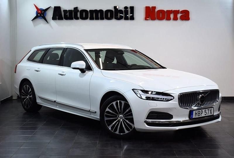 Vit Begagnad 2023 Volvo V90 Core Kombi | 369 900 kr (Bra pris) - Bild 1/3