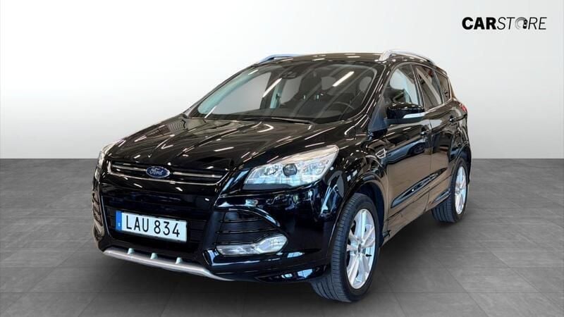 Svart (black) Begagnad 2016 Ford Kuga Titanium X SUV | 169 900 kr (Marknadspris) - Bild 1/4
