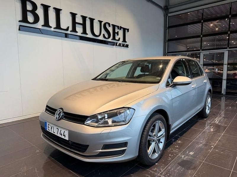 Silver Begagnad 2015 VW Golf VII Halvkombi | 159 900 kr (Lite dyr) - Bild 1/3