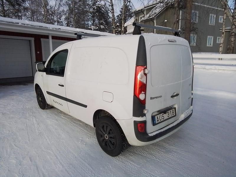 Begagnad Renault Kangoo 90 HK (66 kW) 2012 Minibuss