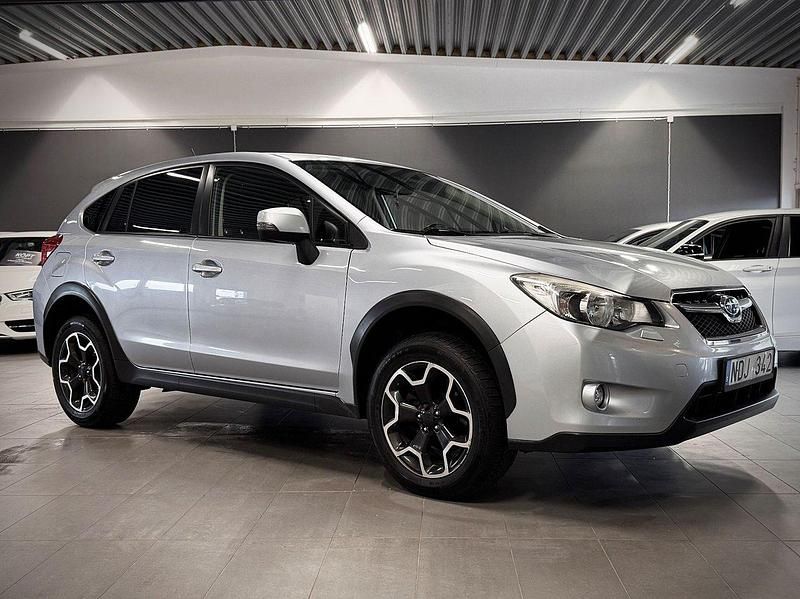 Silver Begagnad 2012 Subaru XV SUV | 69 900 kr (Marknadspris) - Bild 1/4