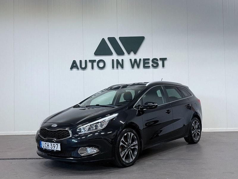 Svart Begagnad 2013 Kia Ceed Sportswagon Comfort Kombi | 99 901 kr (Marknadspris) - Bild 1/4