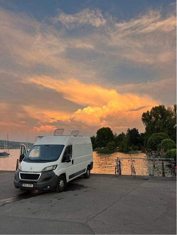 Vit Begagnad 2016 Peugeot Boxer Van | 310 000 kr - Bild 1/4