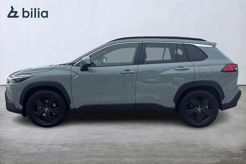 Begagnad Toyota Corolla Cross Executive 200 HK (147 kW) 2023 Grön SUV