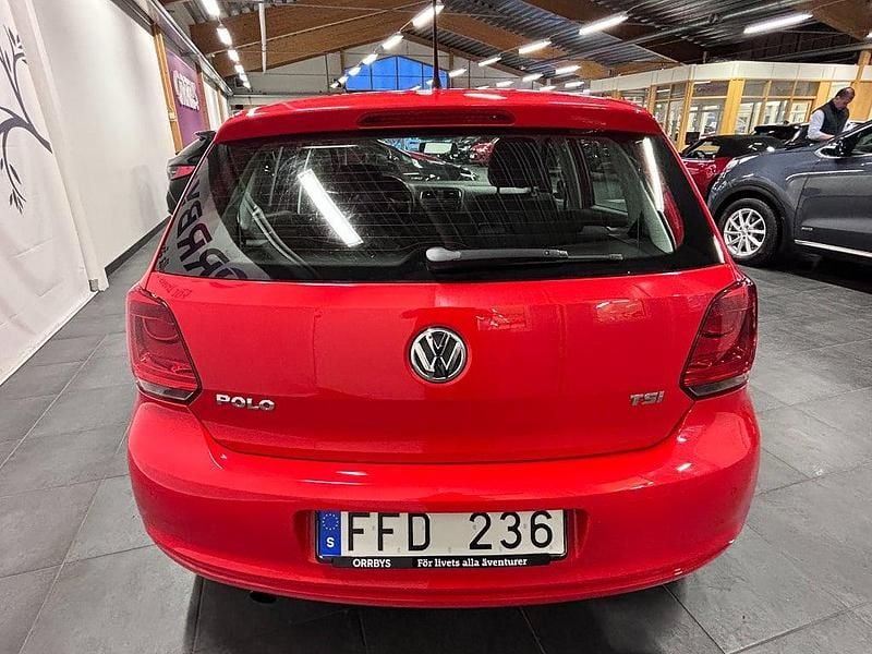 Begagnad VW Polo 90 HK (66 kW) 2012 Röd Halvkombi