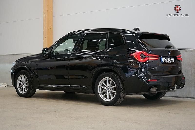 Begagnad BMW X3 M Sport 184 HK (135 kW) 2022 Svart SUV