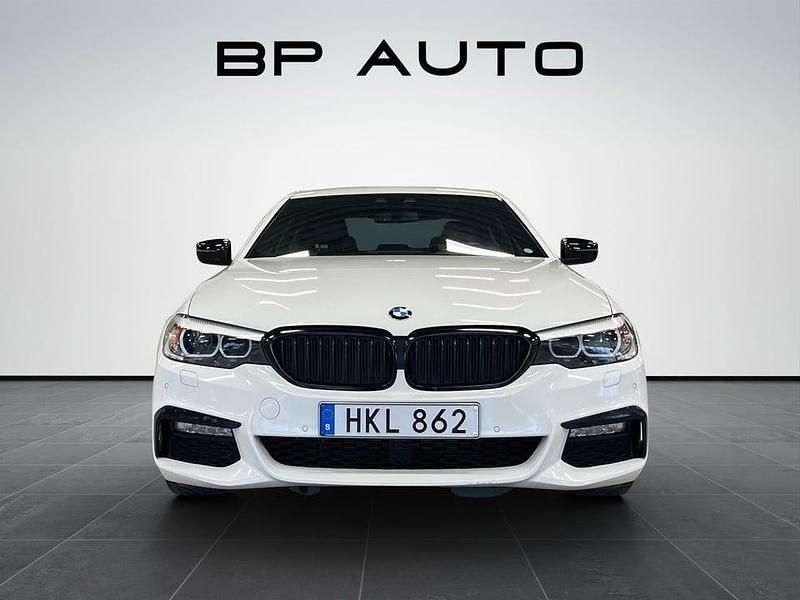 Begagnad BMW 520 M Sport 190 HK (139 kW) 2017 Vit Sedan