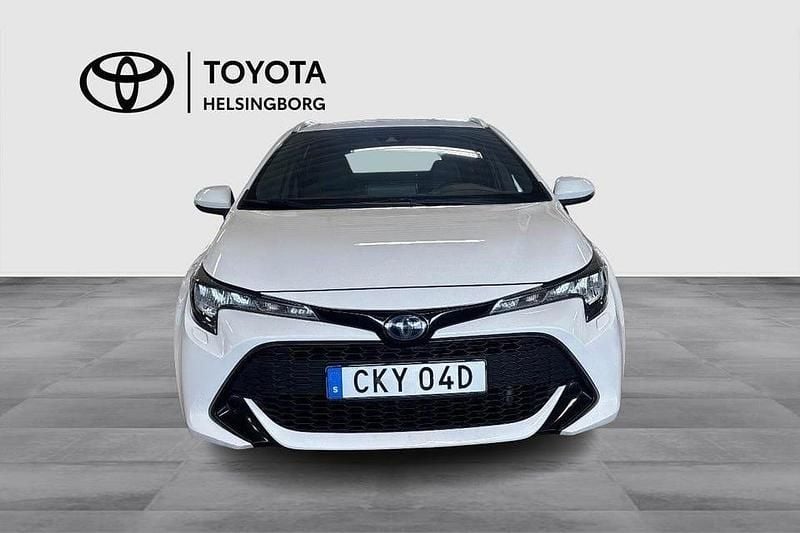 Begagnad Toyota Corolla Active 124 HK (91 kW) 2019 Vit Kombi