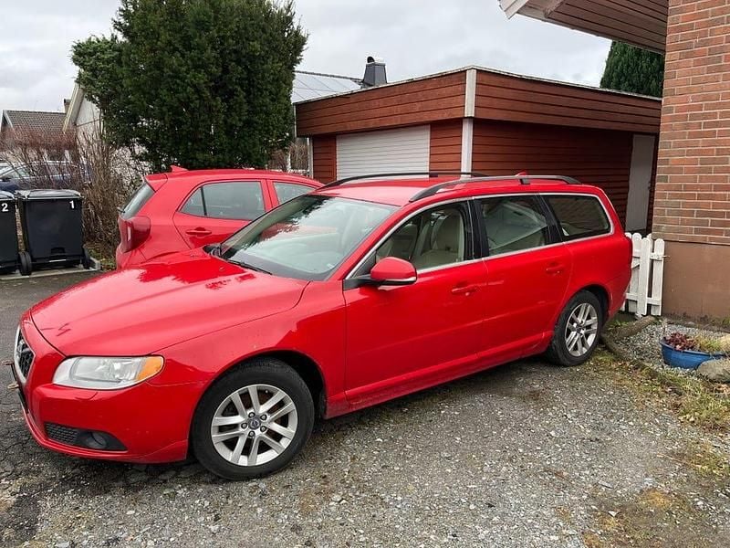 Begagnad 2012 Volvo V70 Kombi | 22 500 kr (Superpris) - Bild 1/1