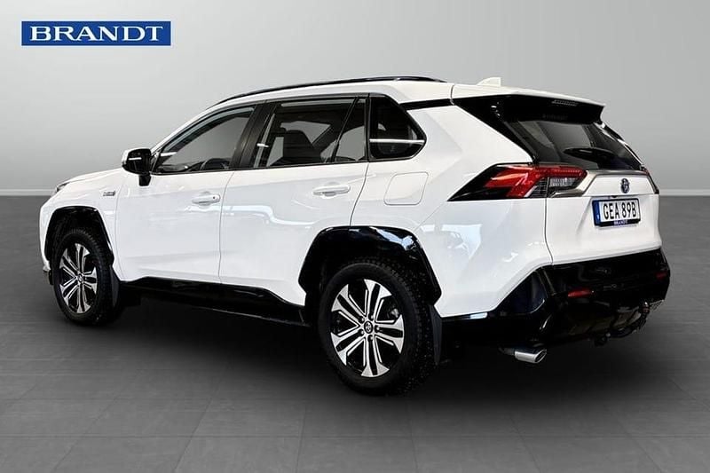 Begagnad Toyota RAV4 Active 310 HK (228 kW) 2022 Vit SUV