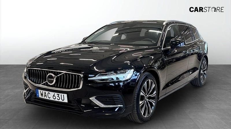 Svart Begagnad 2023 Volvo V60 Kombi | 379 900 kr - Bild 1/4