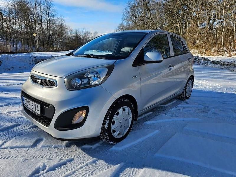 Begagnad Kia Picanto Sport 68 HK (50 kW) 2014 Halvkombi