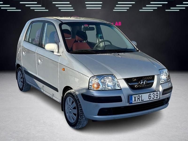 Begagnad Hyundai Atos Prime 63 HK (46 kW) 2006 Silver Halvkombi