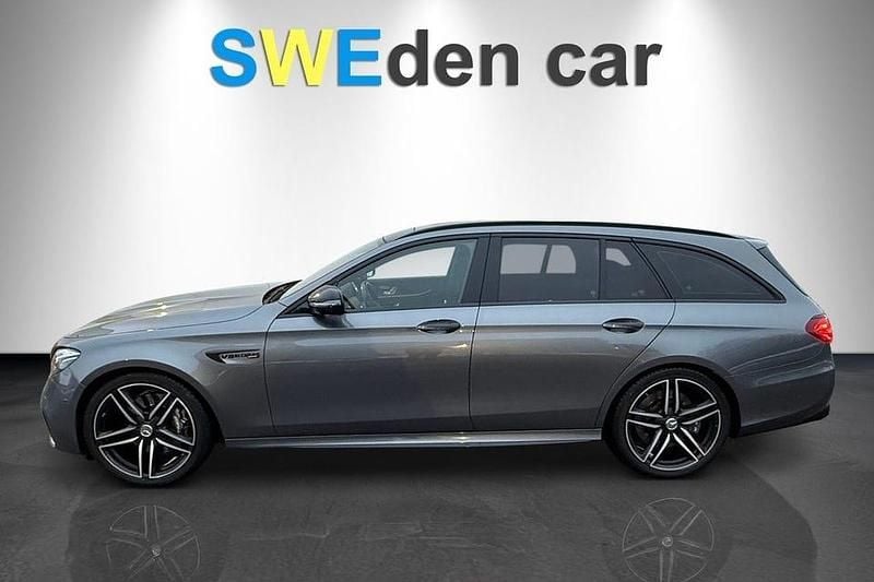 Begagnad Mercedes E63 AMG AMG 571 HK (419 kW) 2019 Grå