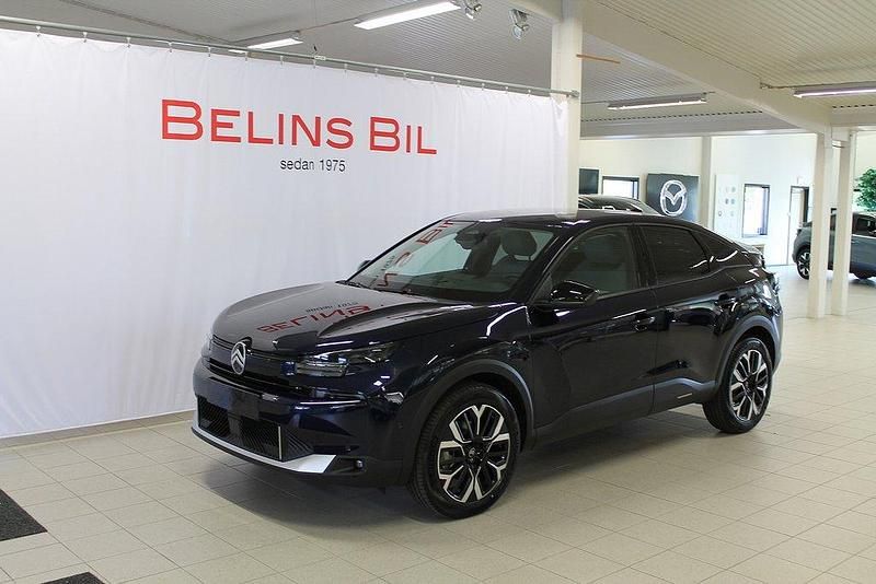 Blå (blå eclipse) Ny 2025 Citroën C4 Halvkombi | 289 400 kr (Marknadspris) - Bild 1/4