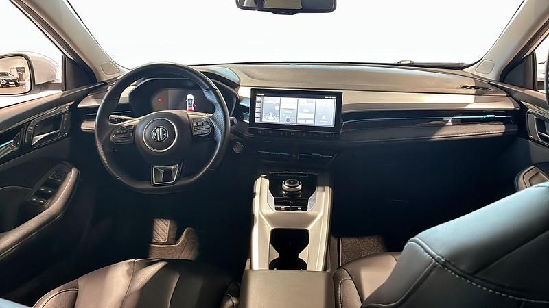 Begagnad MG MG5 EV Long Range 11 kW (15 HK) 2022 Vit Kombi