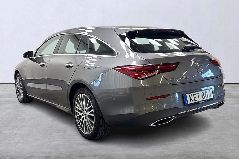 Begagnad Mercedes CLA250 Shooting Brake SE 220 HK (161 kW) 2023 Grå Kombi