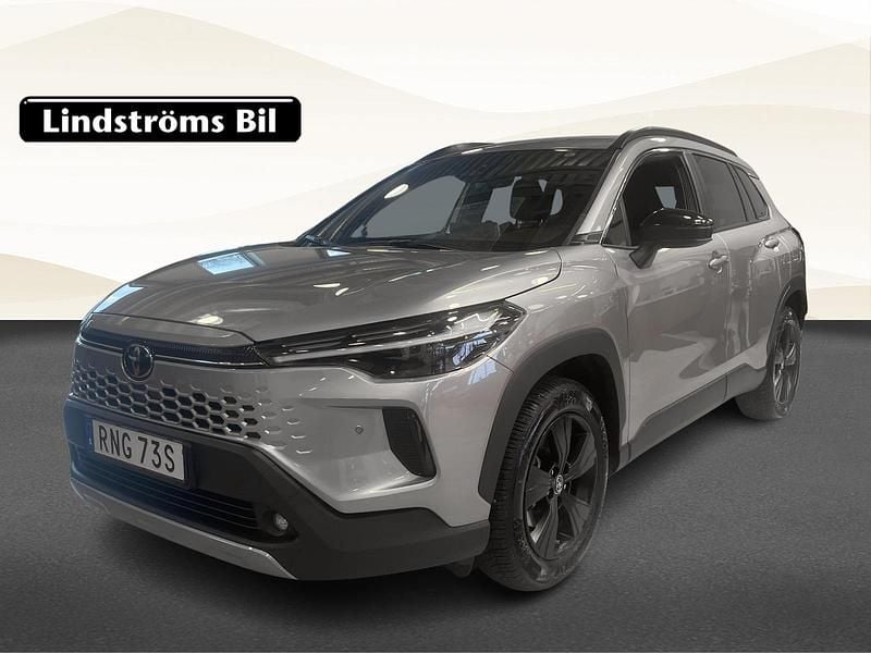 Begagnad Toyota Corolla Cross Style 200 HK (147 kW) 2025 Grå SUV