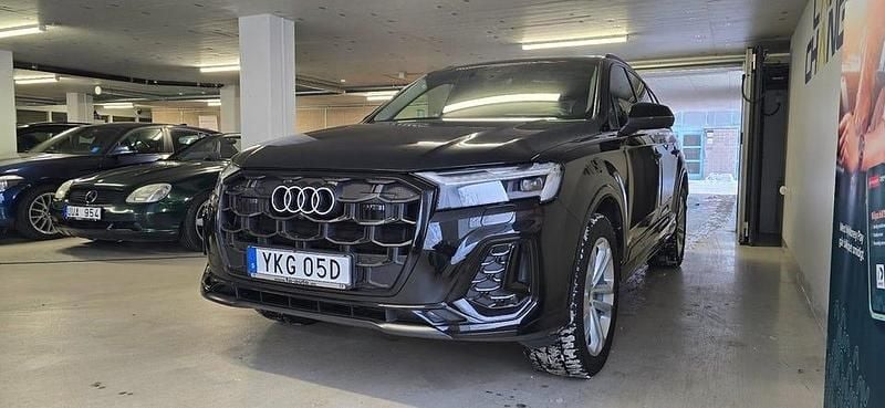 Begagnad Audi Q7 S-Line 286 HK (210 kW) 2025 Svart SUV