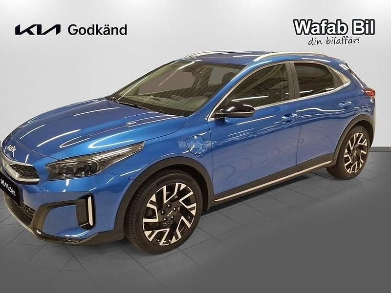 Blå Begagnad 2022 Kia XCeed Advance SUV | 259 900 kr (Marknadspris) - Bild 1/4