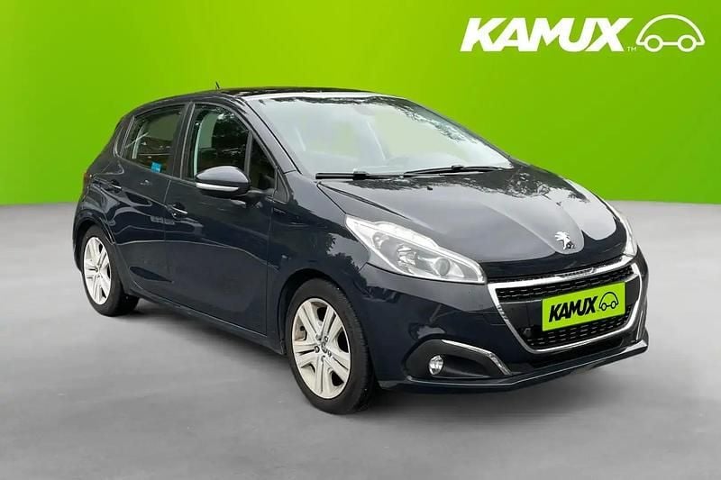 Silver/grå Begagnad 2018 Peugeot 208 Halvkombi | 79 800 kr (Bra pris) - Bild 1/4