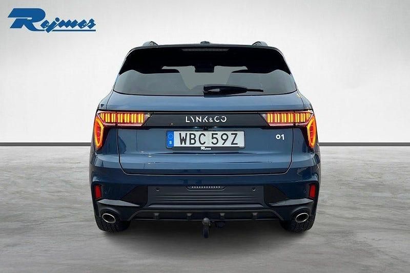Begagnad Lynk & Co 01 180 HK (132 kW) 2023 Blå SUV