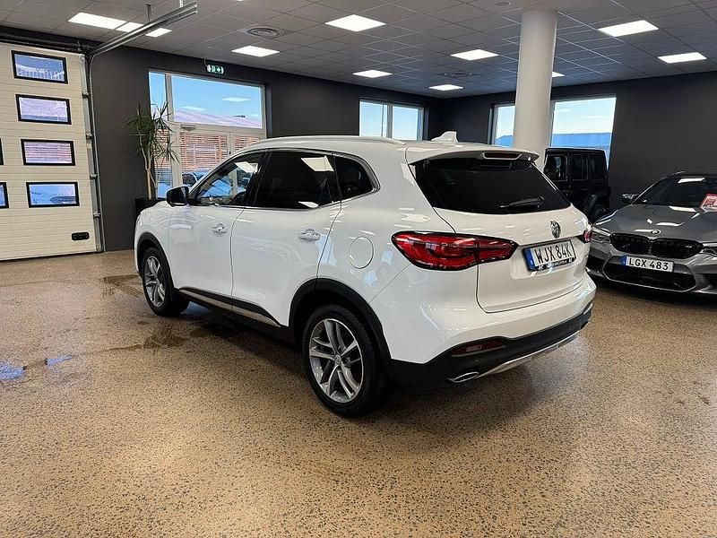Begagnad MG EHS Luxury 258 HK (189 kW) 2022 Vit SUV