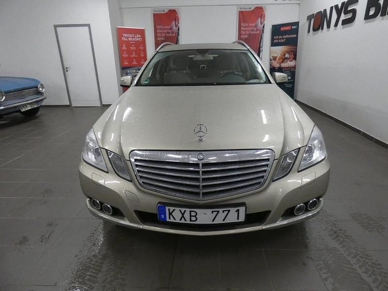 Begagnad Mercedes E250 204 HK (150 kW) 2011 Ljusbrun (brun) Kombi