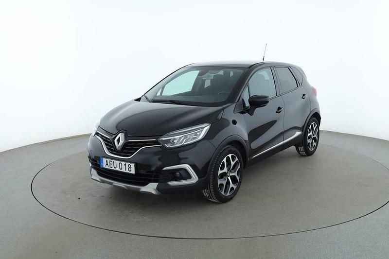 Svart Begagnad 2018 Renault Captur SUV | 123 000 kr (Marknadspris) - Bild 1/4